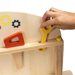 Banco de trabajo de madera con 45 accesorios