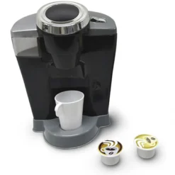 Cafetera con sonidos realistas y goteo real de agua