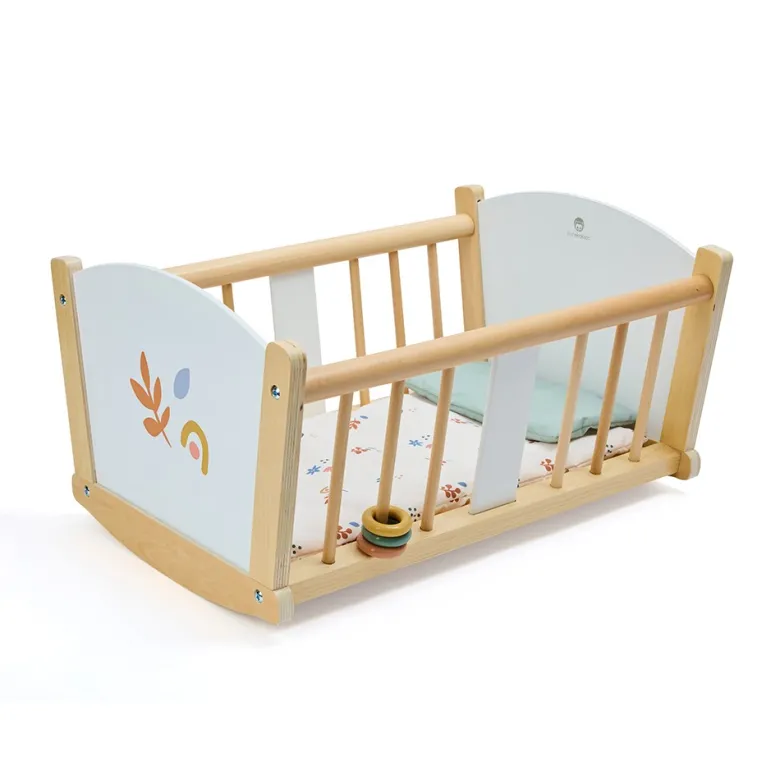 Cuna mecedora de madera