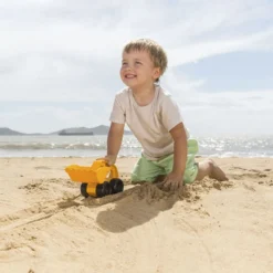 Excavadora gigante playa