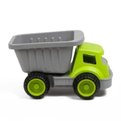 Gran camión volquete para cargar, transportar y descargar