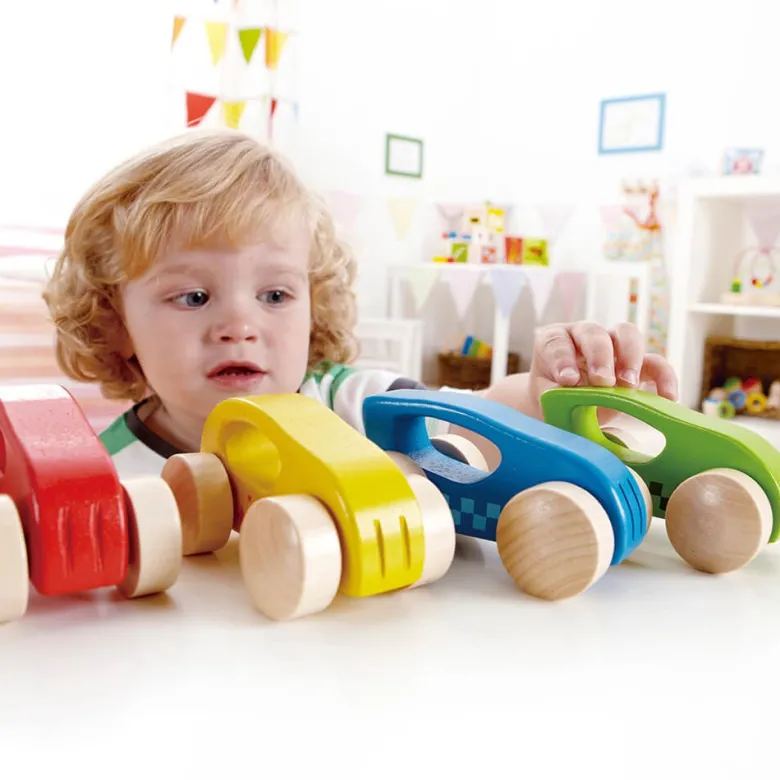 Mini coche de madera
