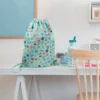 Mochila de cuerdas y mochila saco infantil con estampado de flores