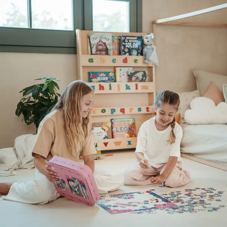 Puzle de 208 piezas: Niña y unicornio brillante