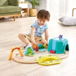 Set de Juego Tren de Dinosaurios con Cubo