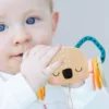 Sonajero mordedor de madera con forma de koala – Cucu
